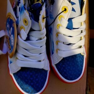 Sonic the Hedgehog™ Ground Up Hi Sneaker - Toddler - Royal Blue Size 11  $30,NEW